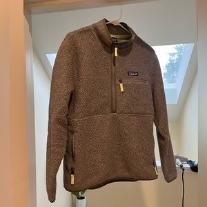 Women’s Patagonia Retro Pile Marsupial Fleece Pullover—Size: large—Color: grey